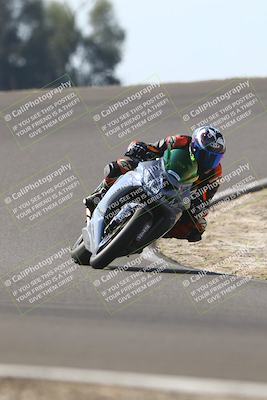 media/Nov-02-2025-Lets Ride (Sun) [[f7a3caa734]]/B Group/1220pm (Turn 2 Outside)/